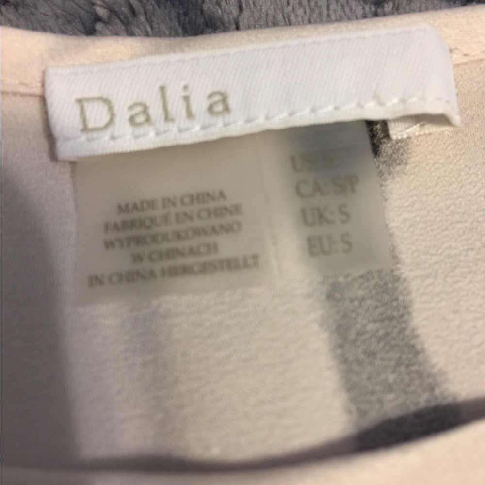 Dalia small sleeveless top